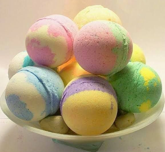 Kids' Surprise Foaming Bath Bomb with Hidden Toy
